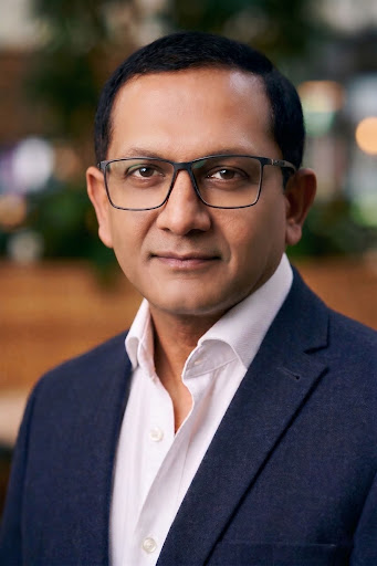 Portrait of Rasel Khan, industry veteran and webinar speaker